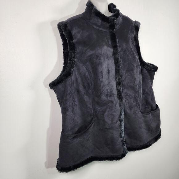 Denim & Co Womens Faux Suede Snap Front Vest Faux Fur Trim Size 1X Black Relaxed - Picture 4 of 10